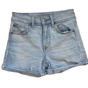 American Eagle Light Denim Jean Shorts Size 2